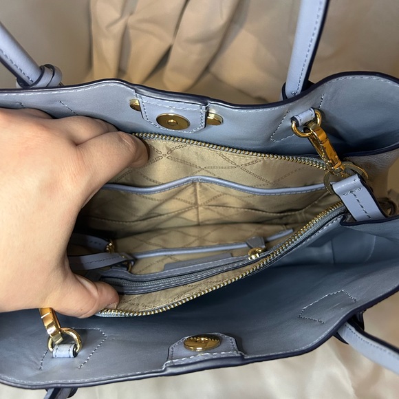 Michael Kors Purse - Picture 4 of 4